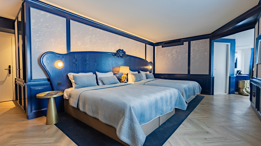 Slaapgedeelte van de Junior Suite in het Efteling Hotel