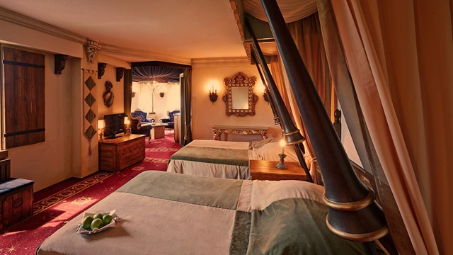 20 Marchenhafte Themensuiten Im Efteling Hotel