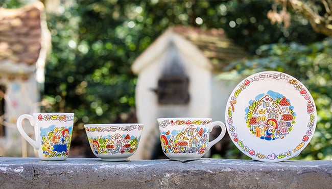 mok kom soepkom en bord met hans en grietje