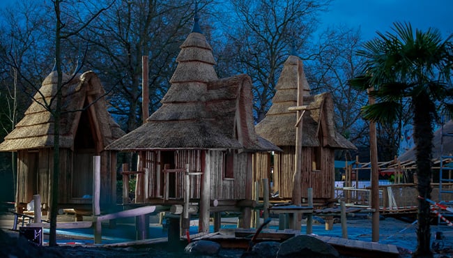 Wereld van Sindbad -vissershuisjes nacht