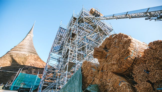 Het Huis van de Vijf Zintuigen in de steigers voor groot onderhoud