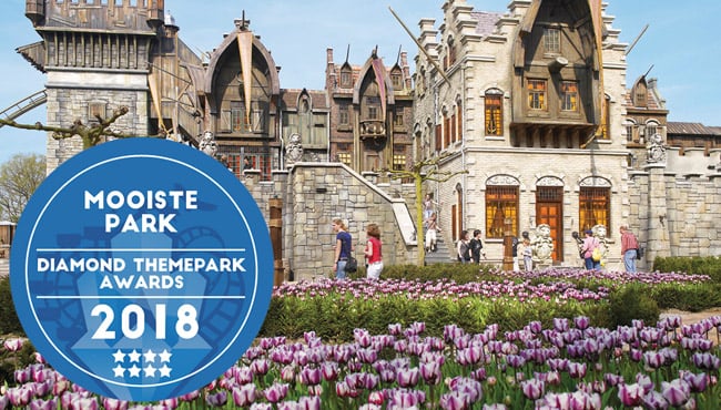 De Vliegende Hollander met de button voor het mooiste park.