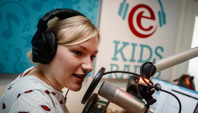 DJ Tessa Live bij Efteling Kids Radio