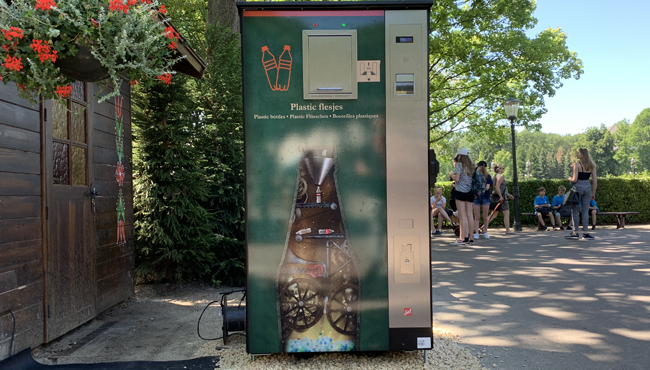 Inzamelingsmachine op het Steenbock Plein