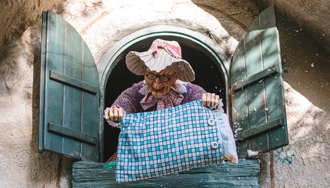 Het huisje van Vrouw Holle wordt vernieuwd