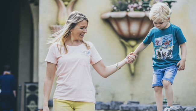 Op het nieuwe kinder t-shirt van Ravelijn staat een strip! 