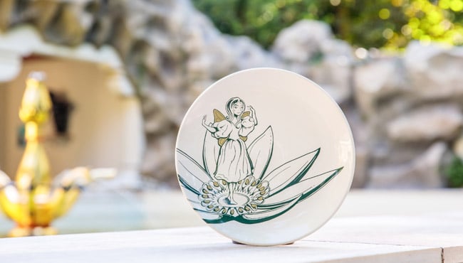 Nieuw servies De Indische Waterlelies - ontbijtbord