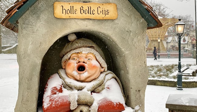 Holle Bolle Gijs op het Anton Pieck Plein in de Winter Efteling