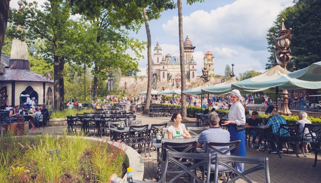 Terras van Polles Keuken in de lente