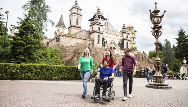 Rolstoel in de Efteling