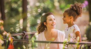 Moeder en dochter in de Efteling