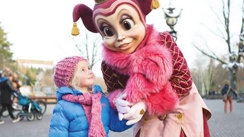 Pardijn ontmoet een meisje in de Efteling