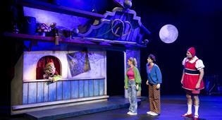 Een scene uit de theatershow Een Nacht in de Efteling